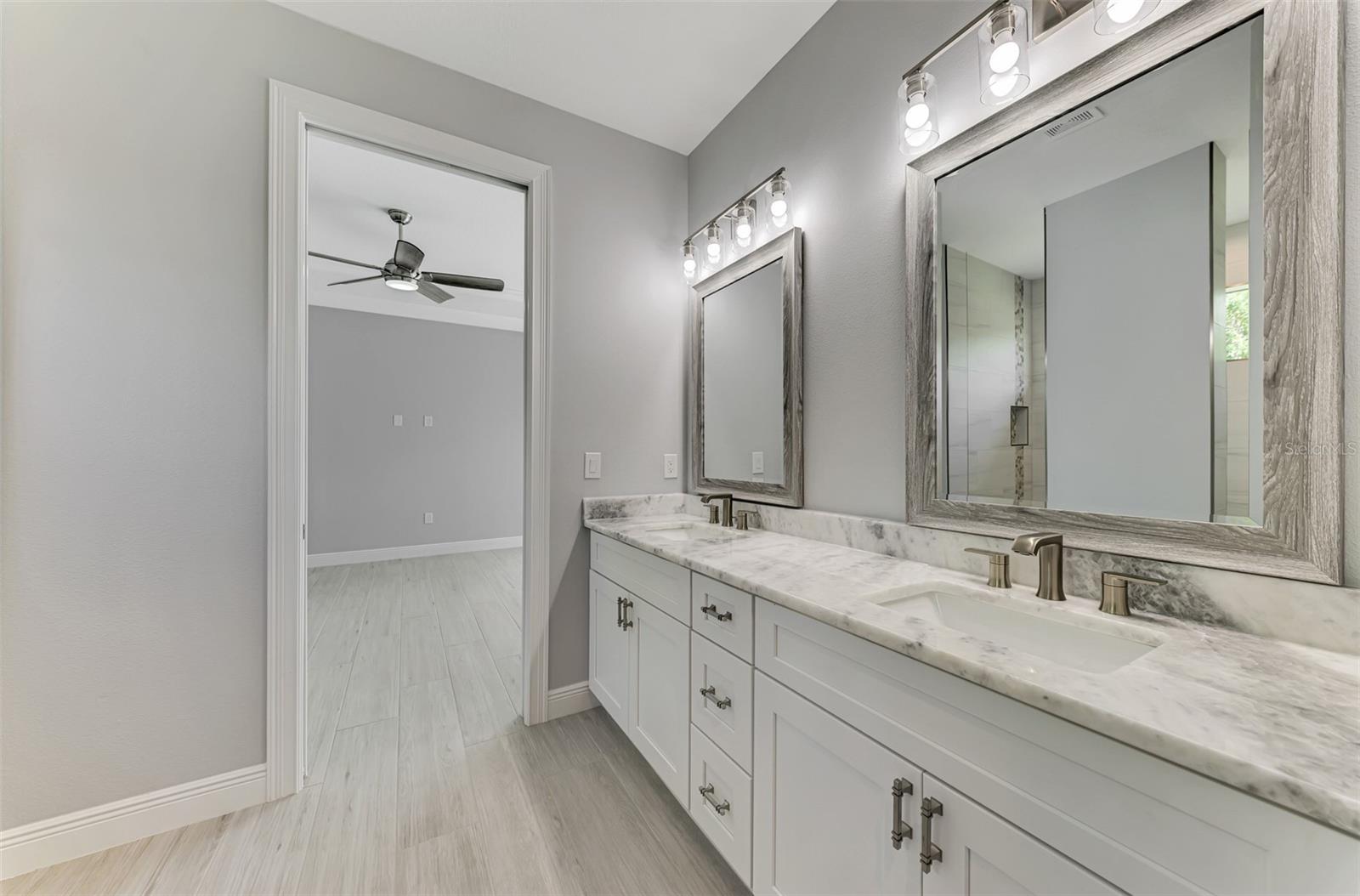 1419 LIGGETT CIR, PORT CHARLOTTE, FL, 33953