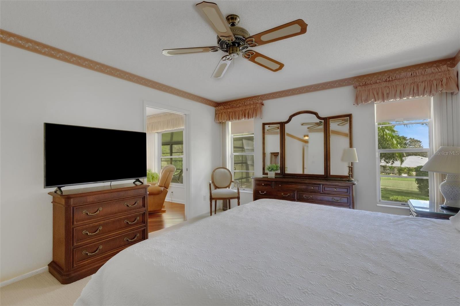 1315 GILLESPIE DR N, PALM HARBOR, FL, 34684