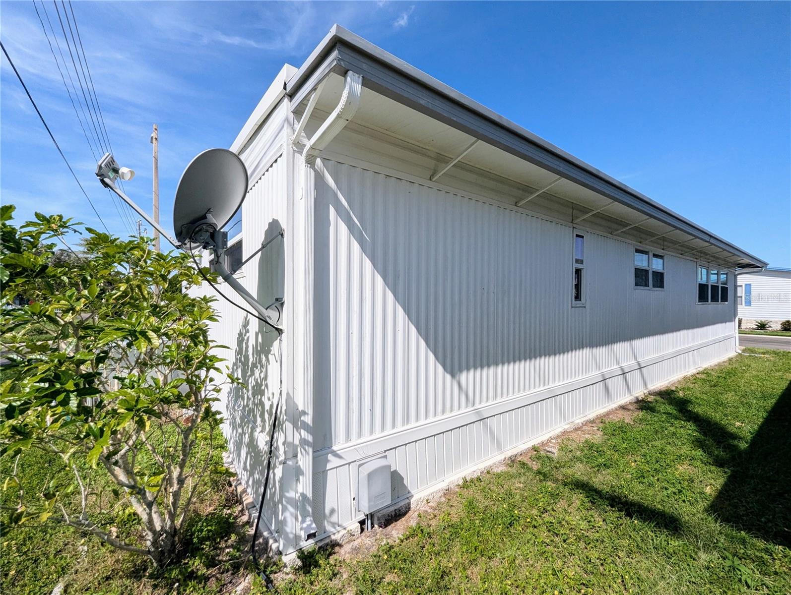 34614 PINE DR N, PINELLAS PARK, FL, 33781