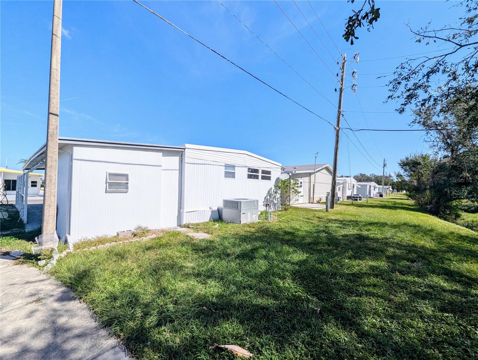 34614 PINE DR N, PINELLAS PARK, FL, 33781