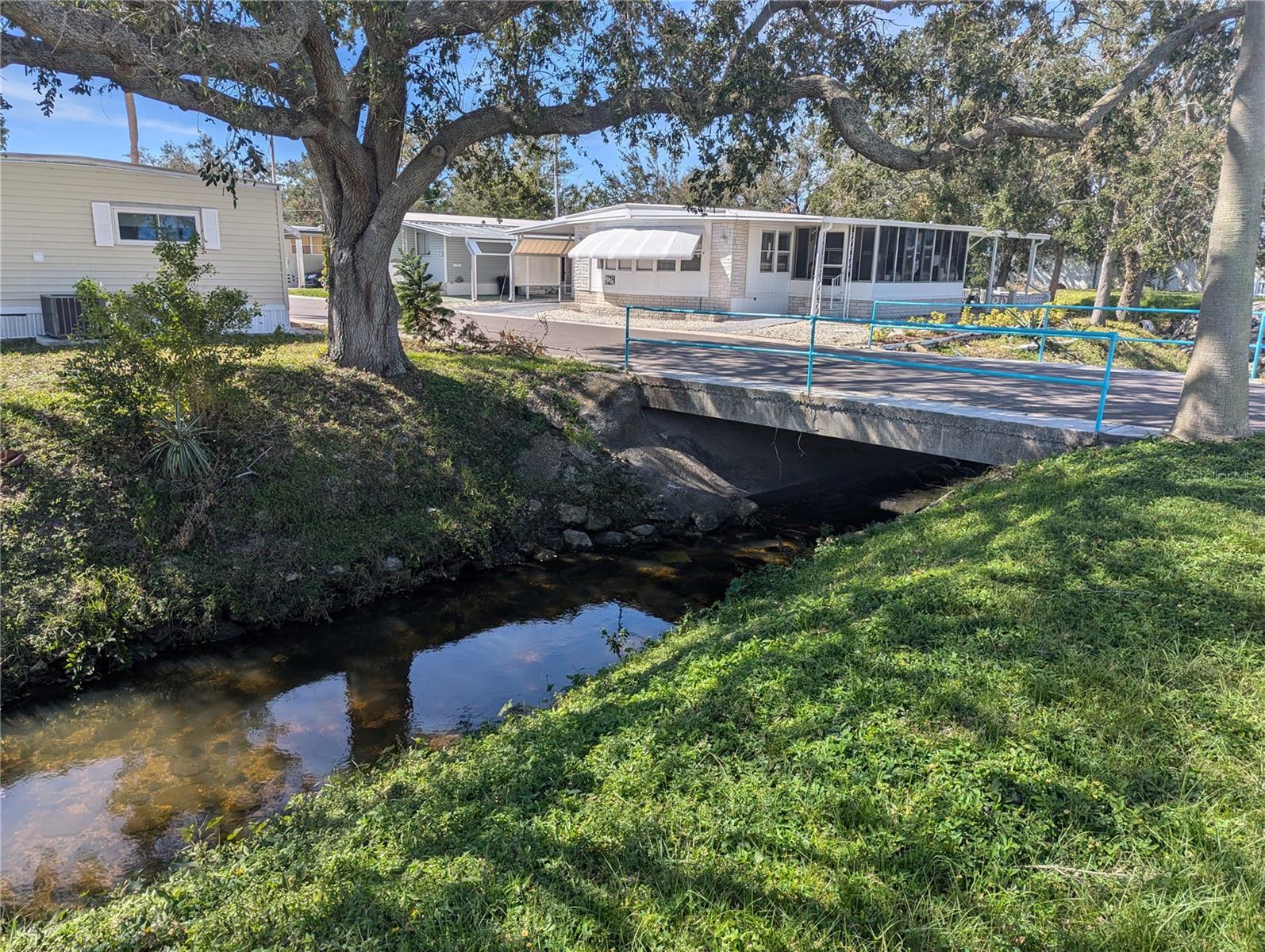 34614 PINE DR N, PINELLAS PARK, FL, 33781