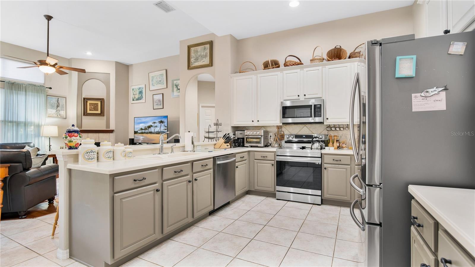 7762 DEBEAUBIEN DR, ORLANDO, FL, 32835