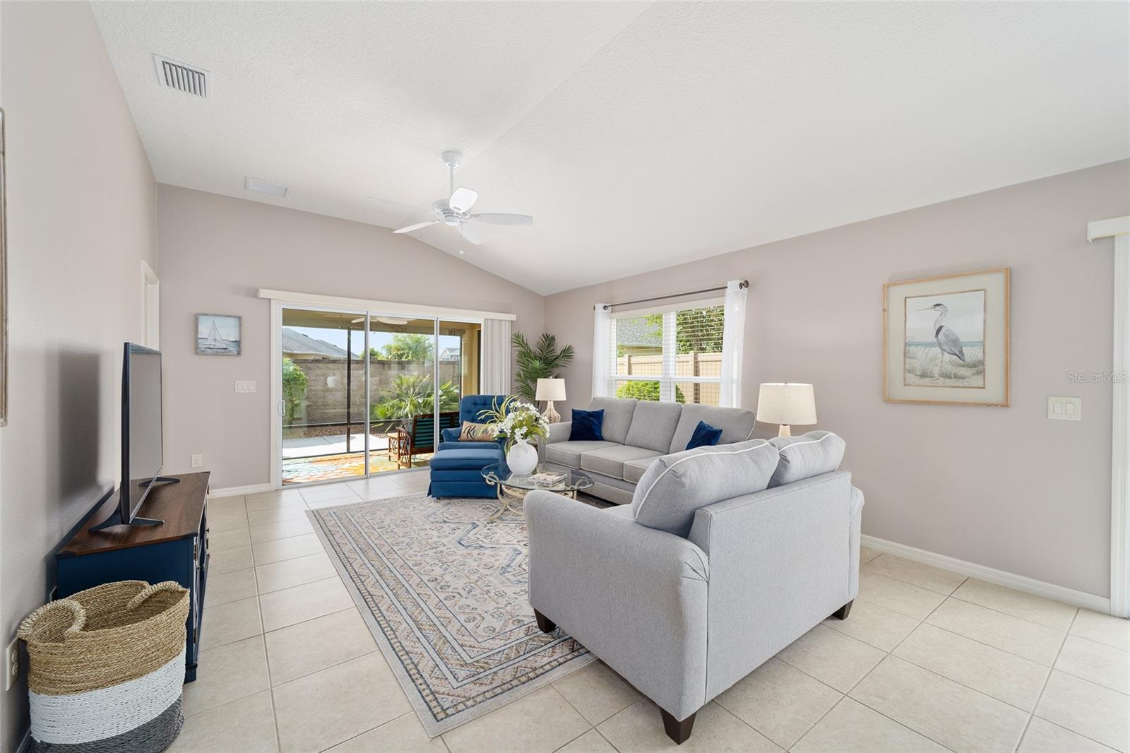 5578 BOUGAINVILLEA AVE, THE VILLAGES, FL, 32163