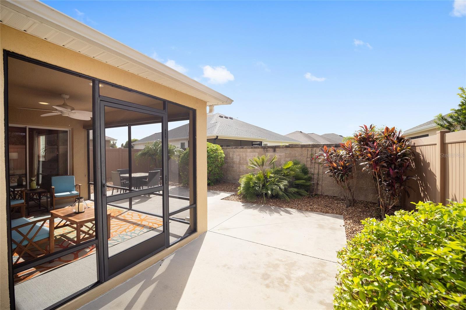 5578 BOUGAINVILLEA AVE, THE VILLAGES, FL, 32163