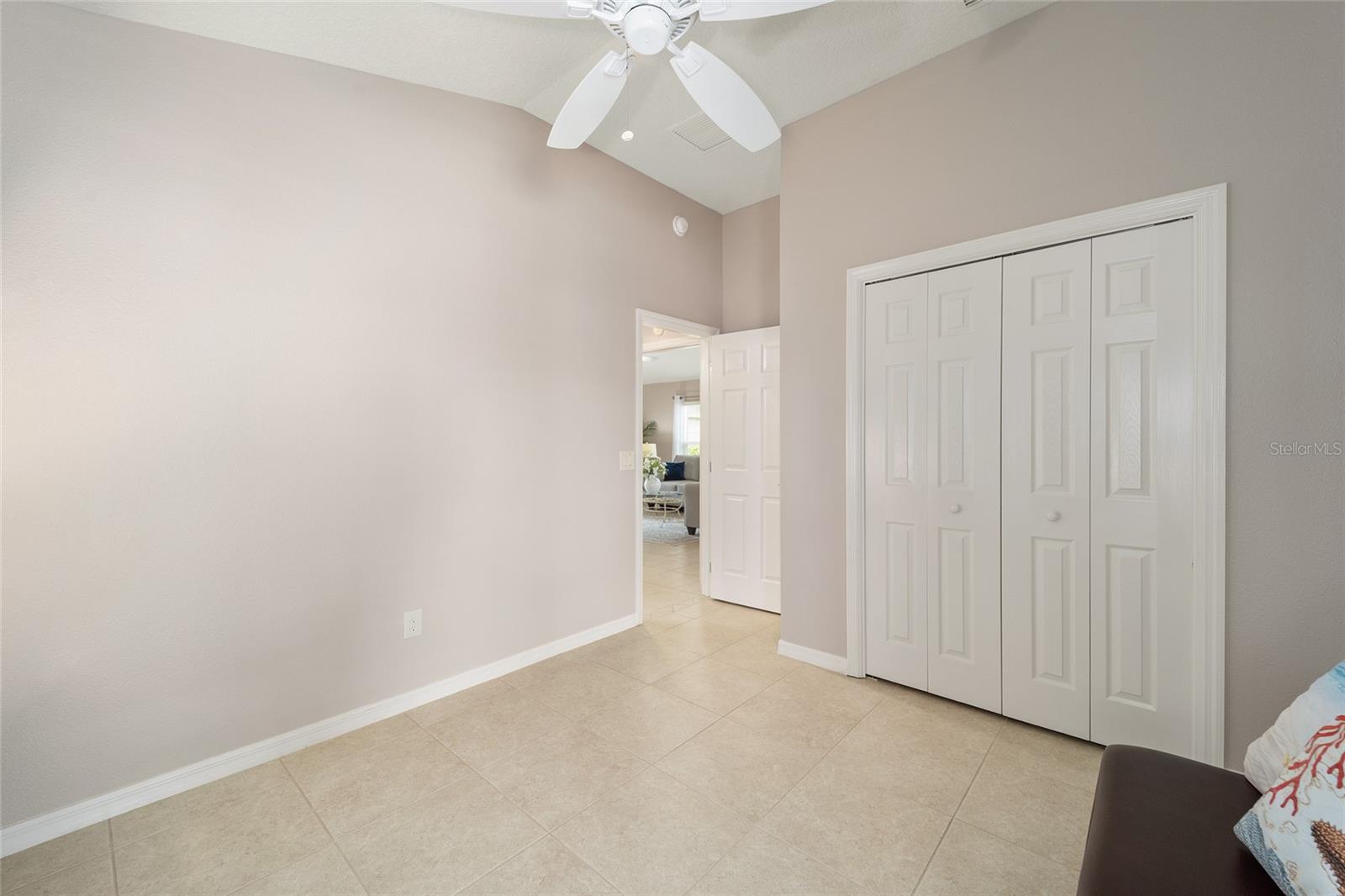 5578 BOUGAINVILLEA AVE, THE VILLAGES, FL, 32163