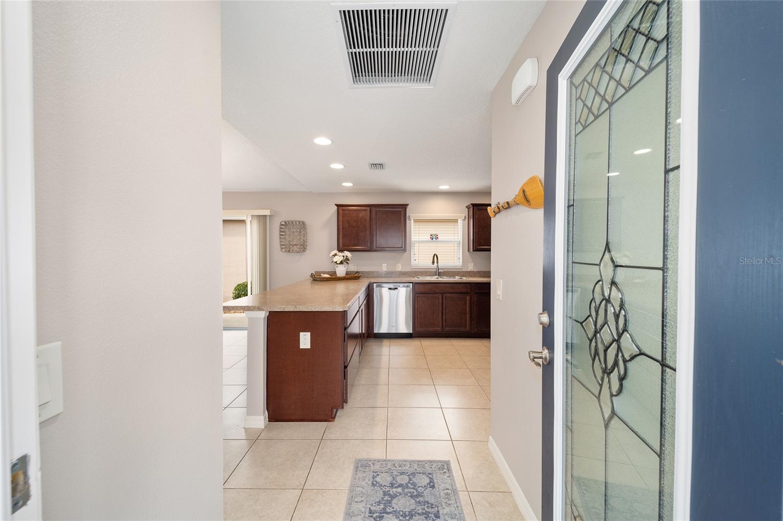 5578 BOUGAINVILLEA AVE, THE VILLAGES, FL, 32163