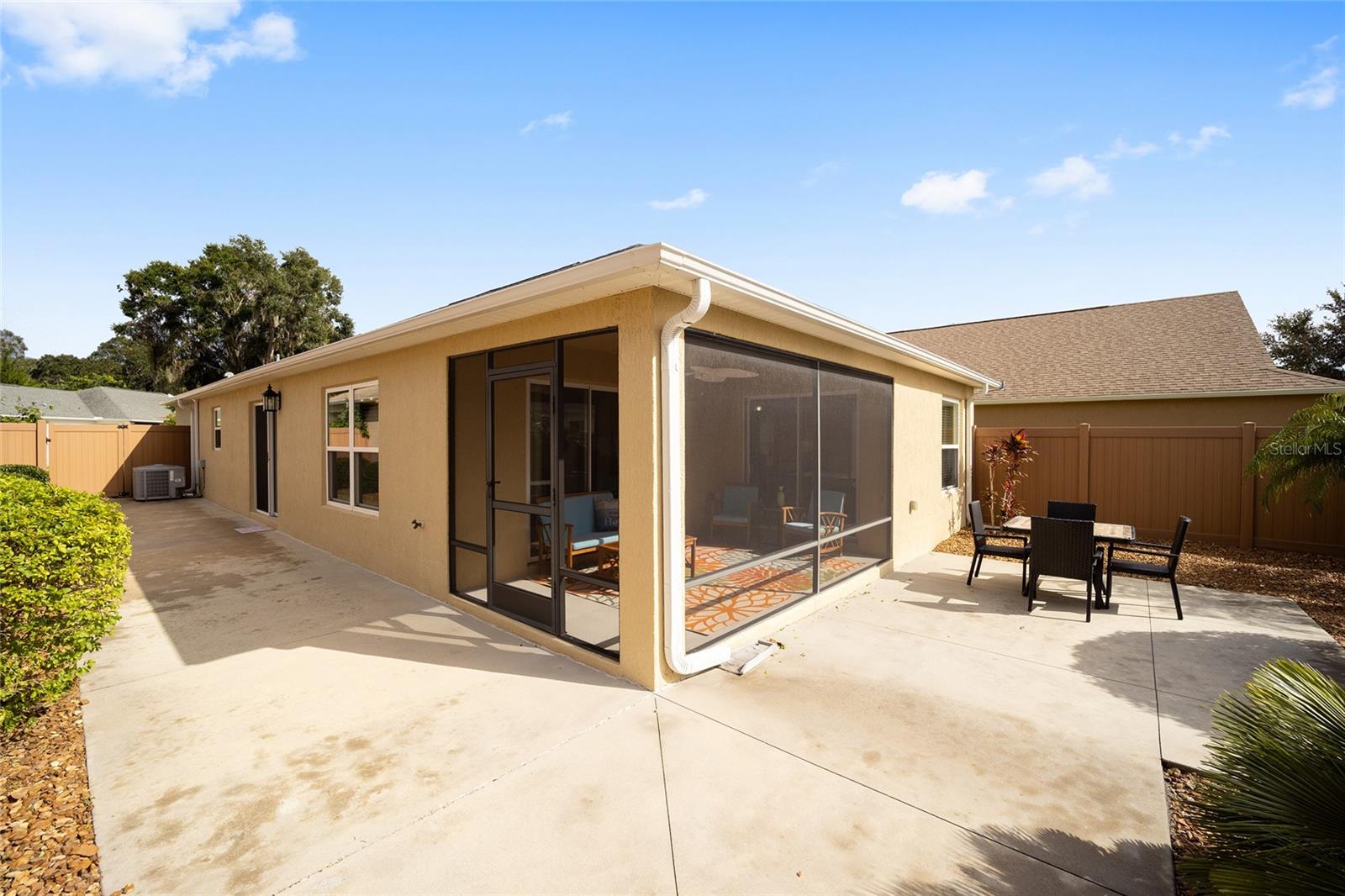 5578 BOUGAINVILLEA AVE, THE VILLAGES, FL, 32163