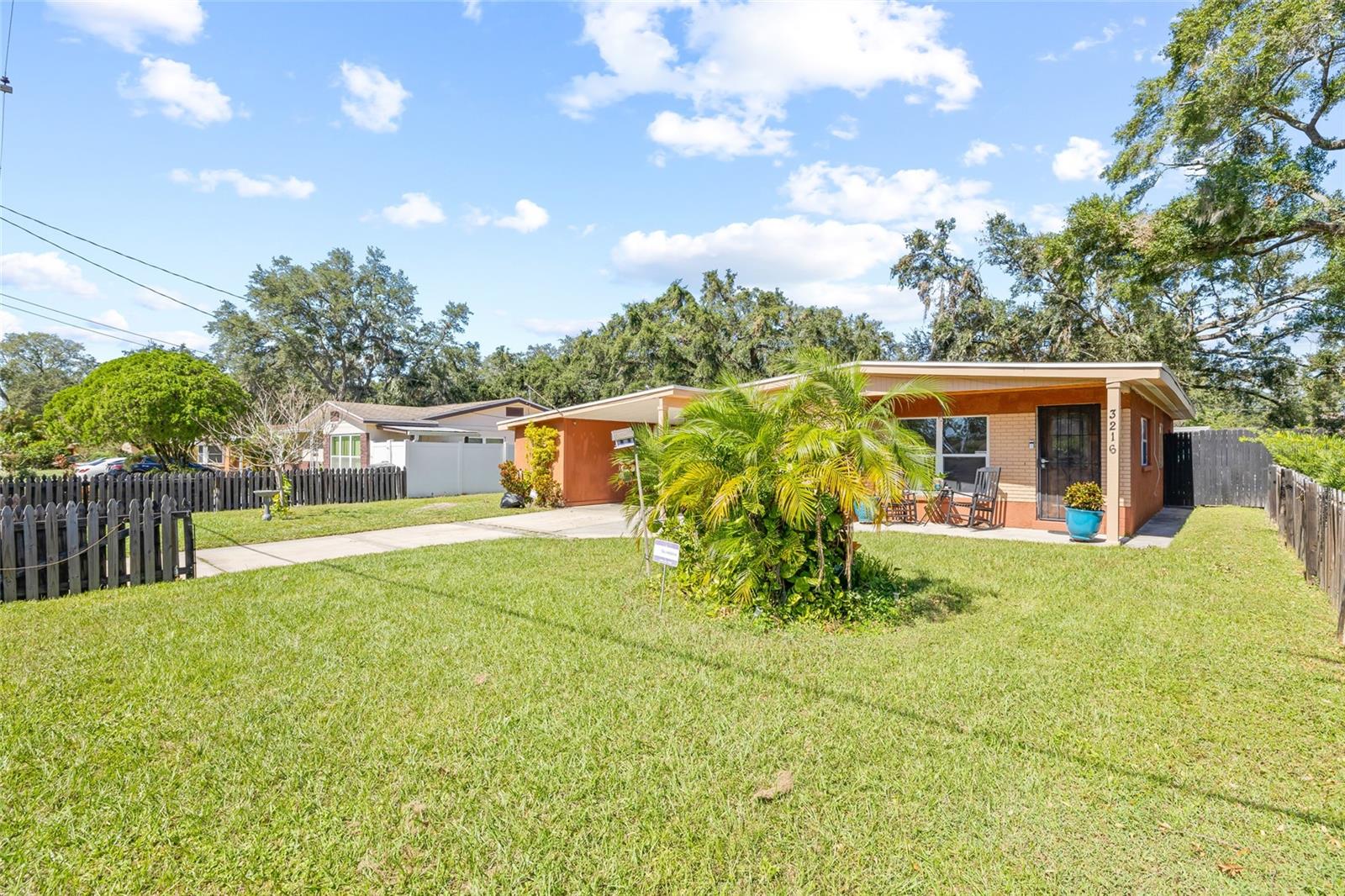 3216 E FERN ST, TAMPA, FL, 33610