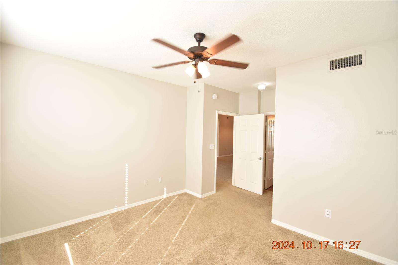 5610 PINNACLE HEIGHTS CIR #203, TAMPA, FL, 33624