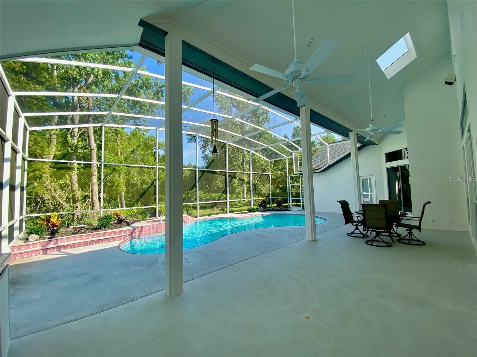 460 W PALM VALLEY DR, OVIEDO, FL, 32765