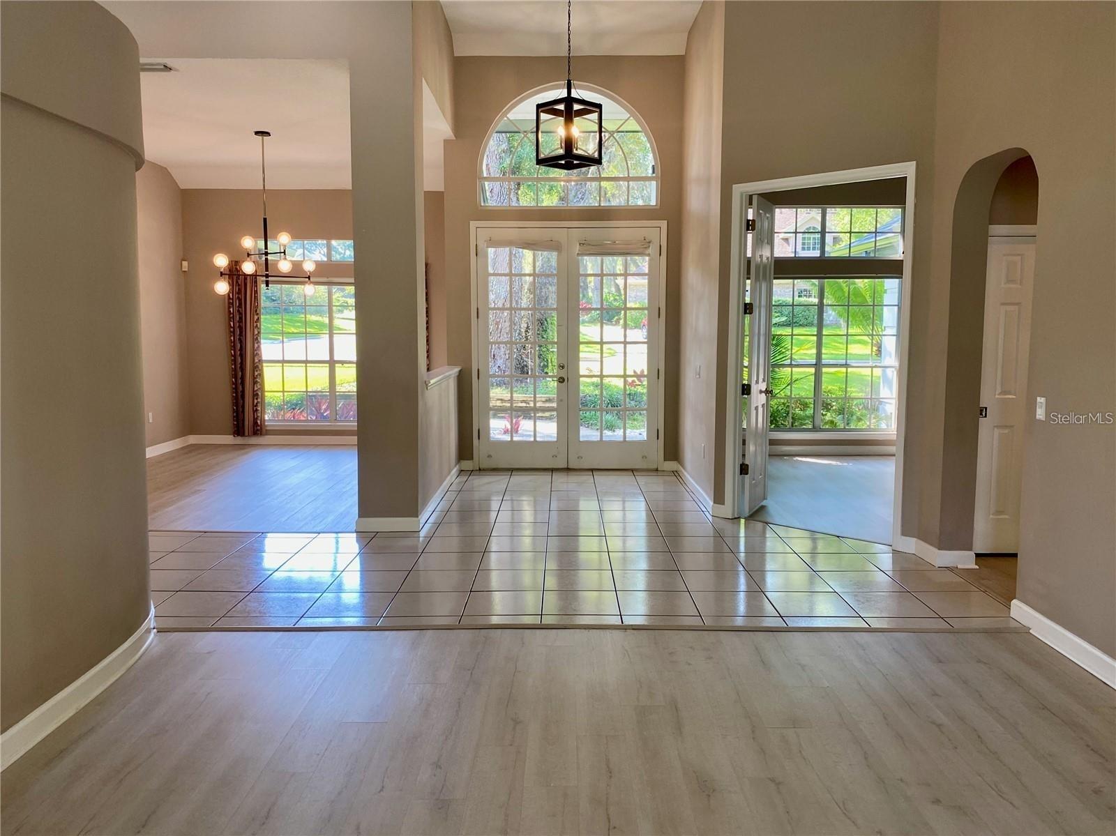 460 W PALM VALLEY DR, OVIEDO, FL, 32765