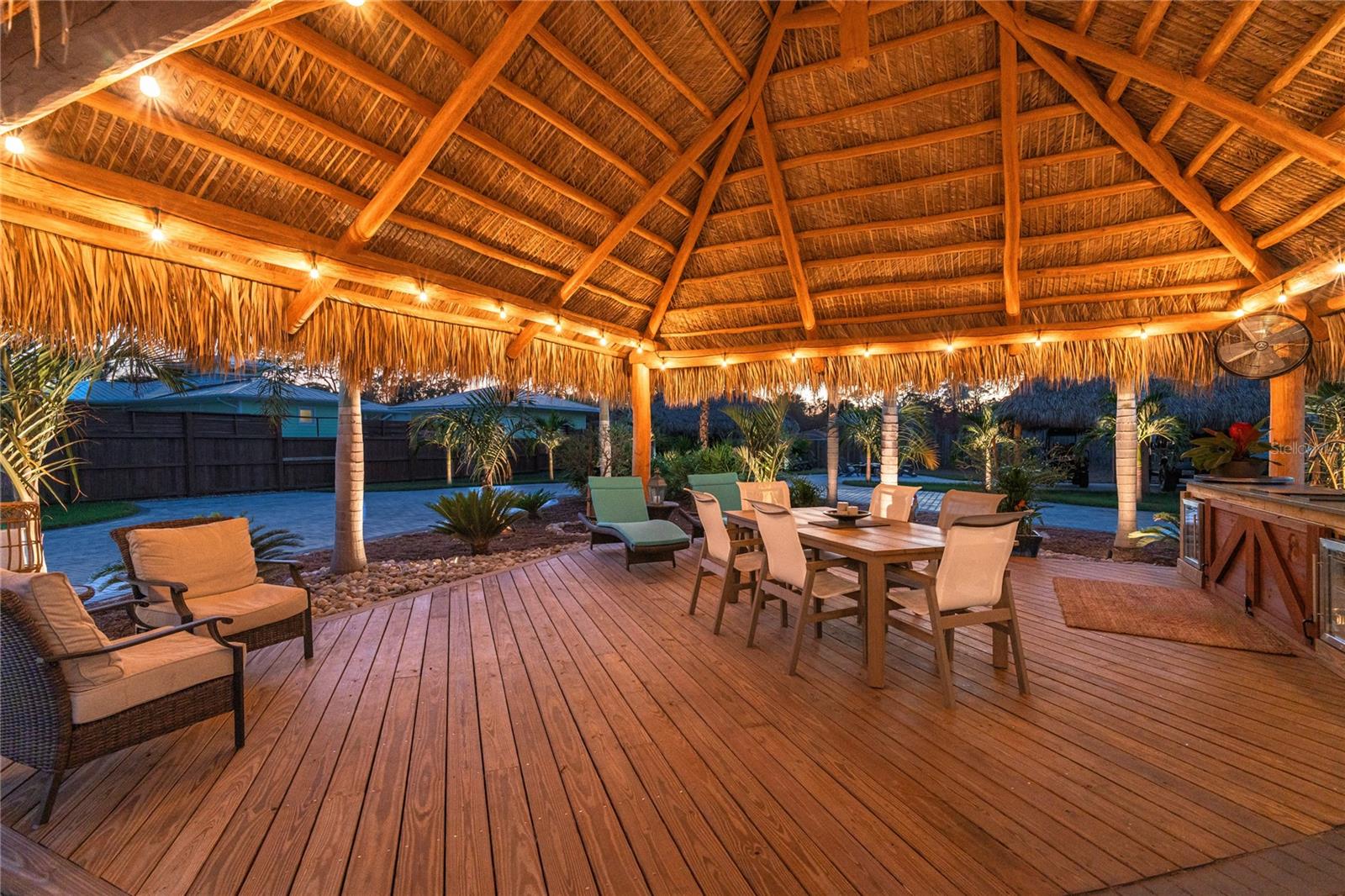915 ALLEN AVE, ENGLEWOOD, FL, 34223