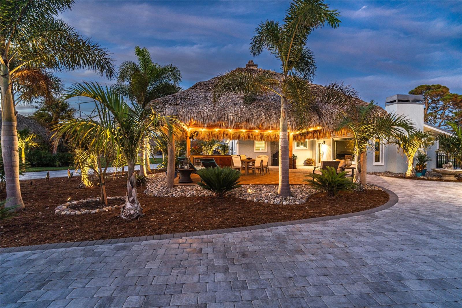 915 ALLEN AVE, ENGLEWOOD, FL, 34223