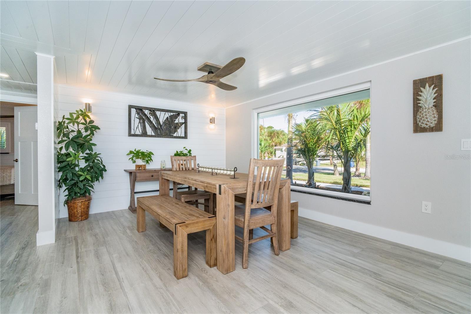 915 ALLEN AVE, ENGLEWOOD, FL, 34223