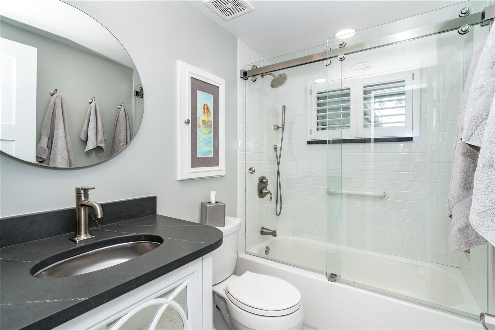 915 ALLEN AVE, ENGLEWOOD, FL, 34223