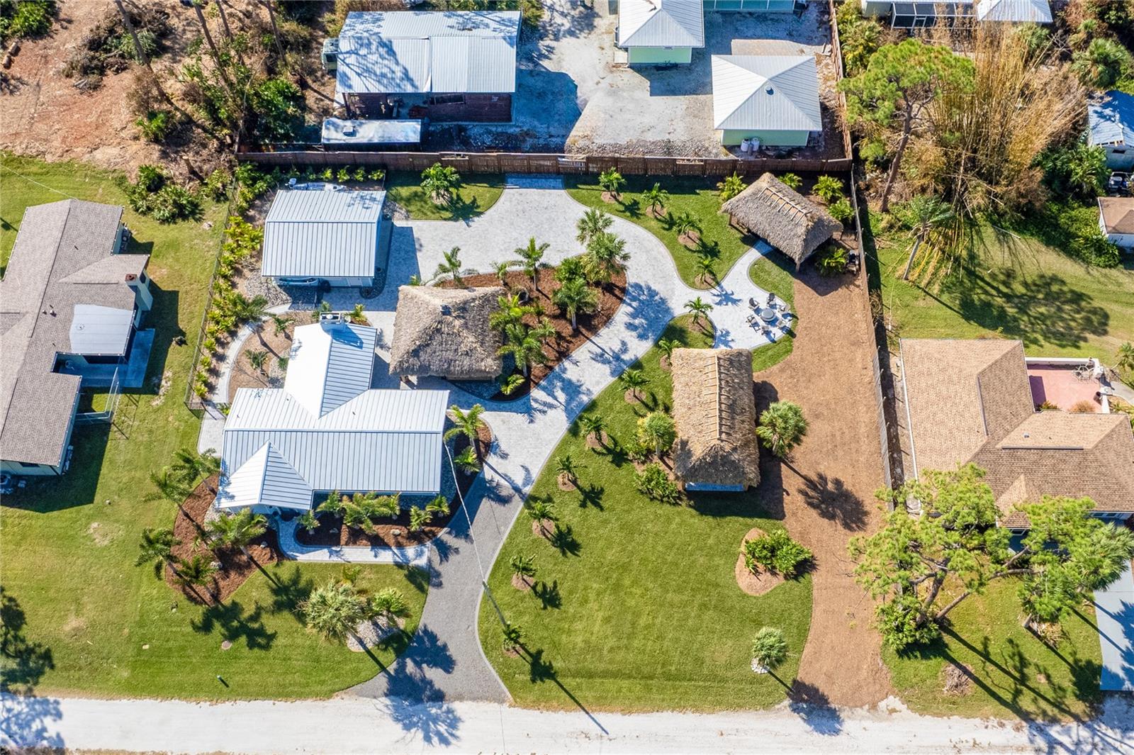 915 ALLEN AVE, ENGLEWOOD, FL, 34223