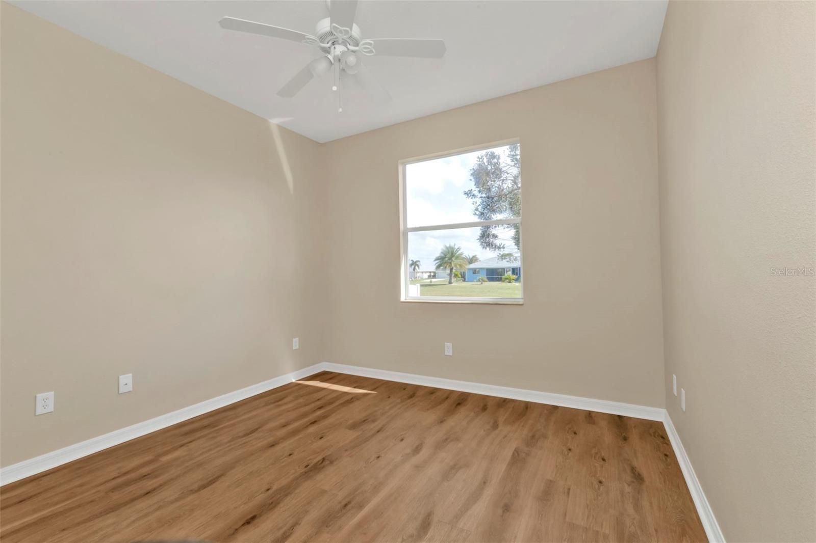 2262 RIO DE JANEIRO AVE, PUNTA GORDA, FL, 33983