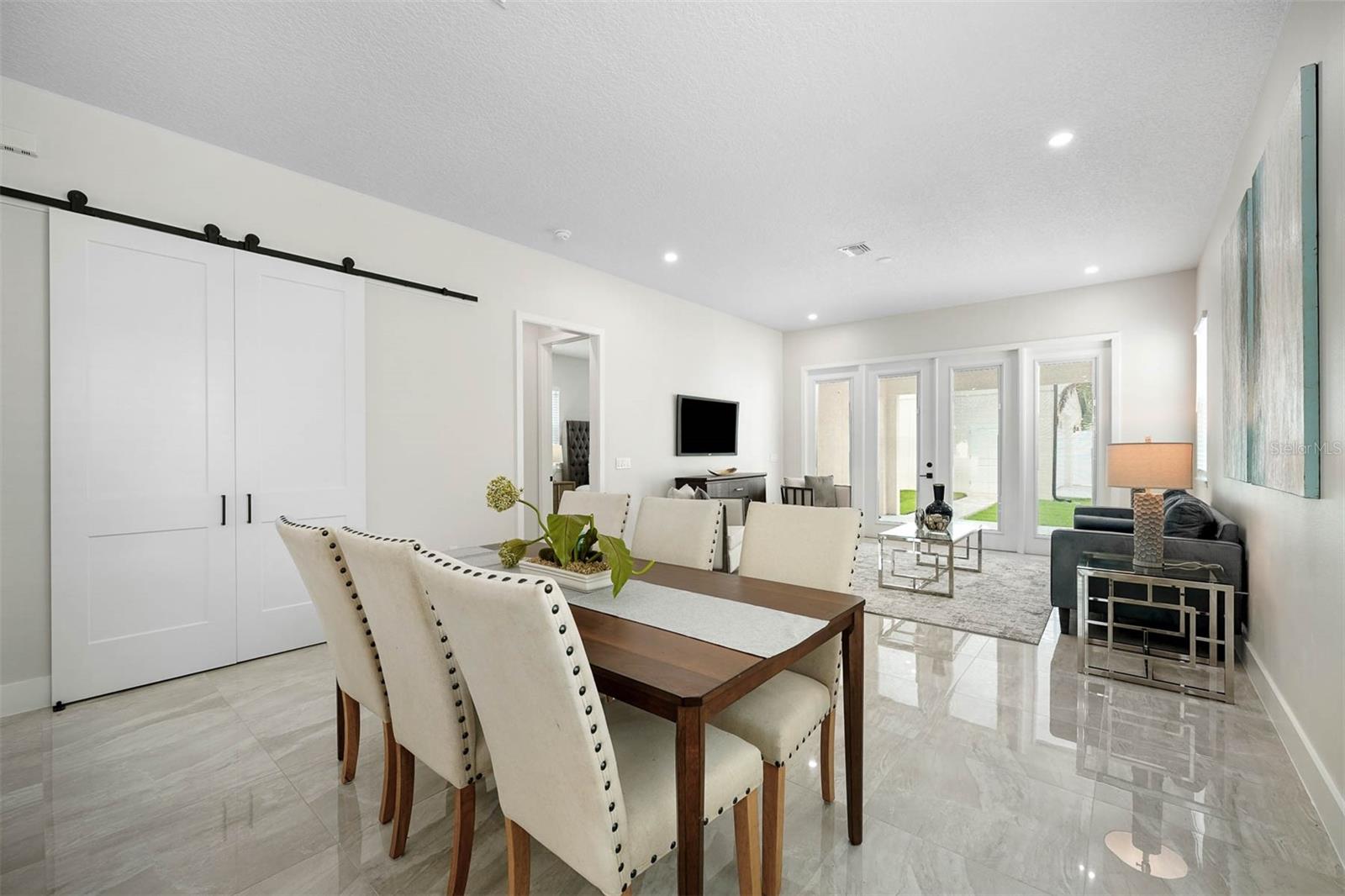 2304 FORMOSA AVE, ORLANDO, FL, 32804