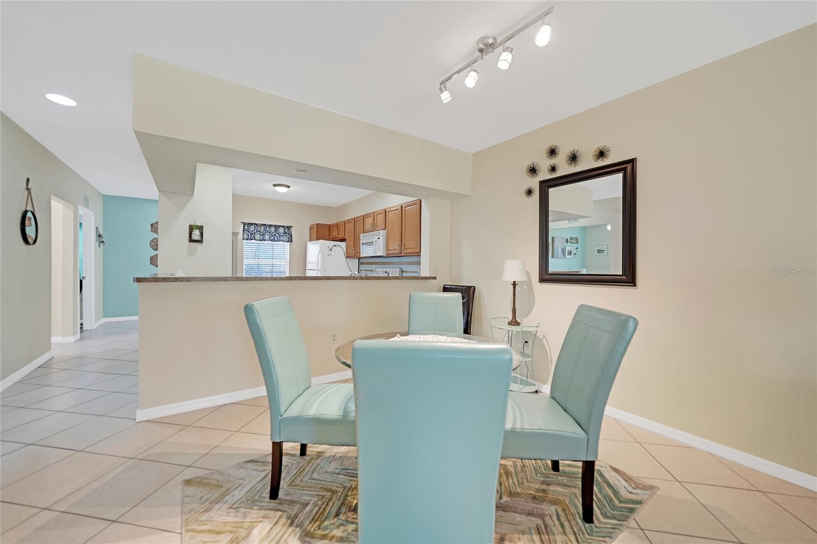 1462 RIO DE JANEIRO AVE #203, PUNTA GORDA, FL, 33983