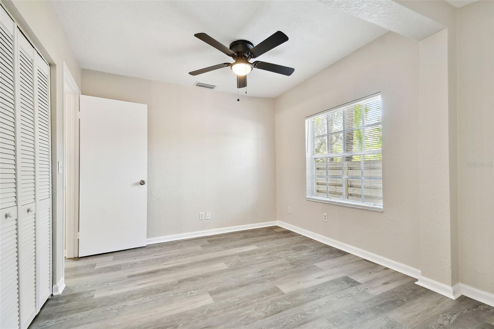 132 DARTMOUTH AVE W, OLDSMAR, FL, 34677