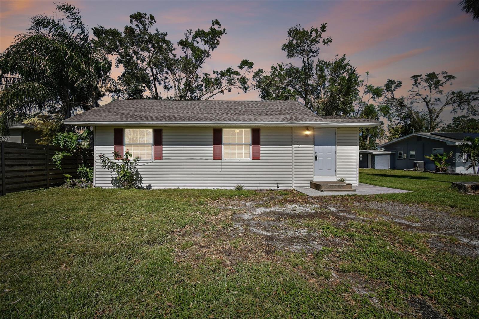 132 DARTMOUTH AVE W, OLDSMAR, FL, 34677