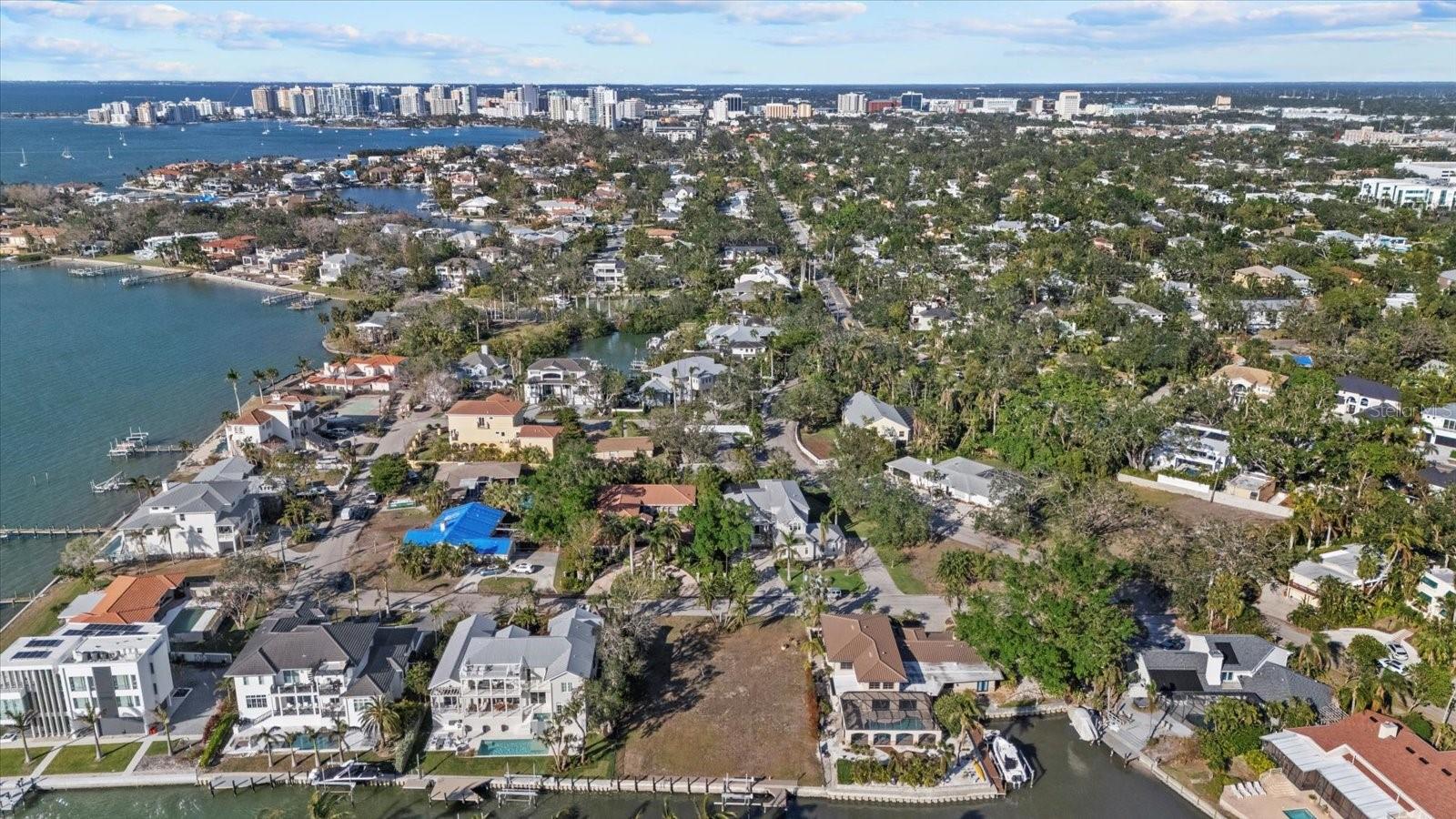 1536 SANDPIPER LN, SARASOTA, FL, 34239