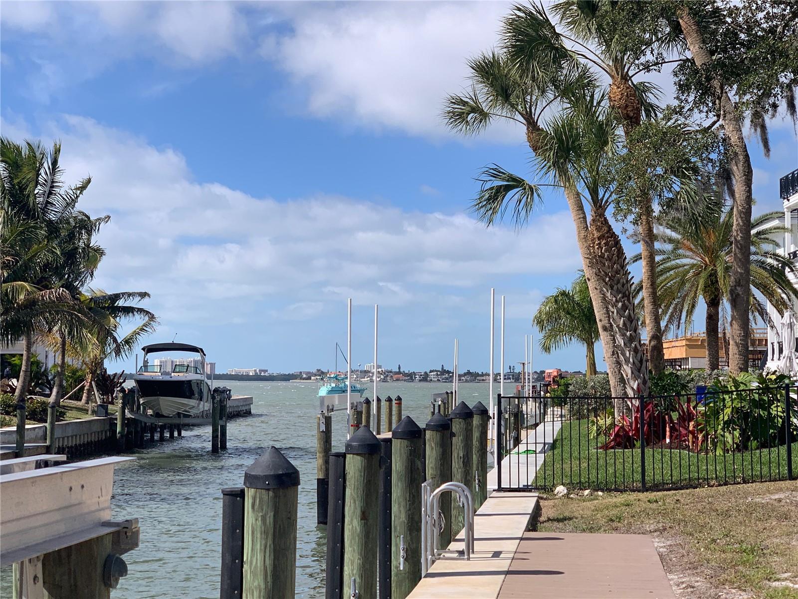 1536 SANDPIPER LN, SARASOTA, FL, 34239