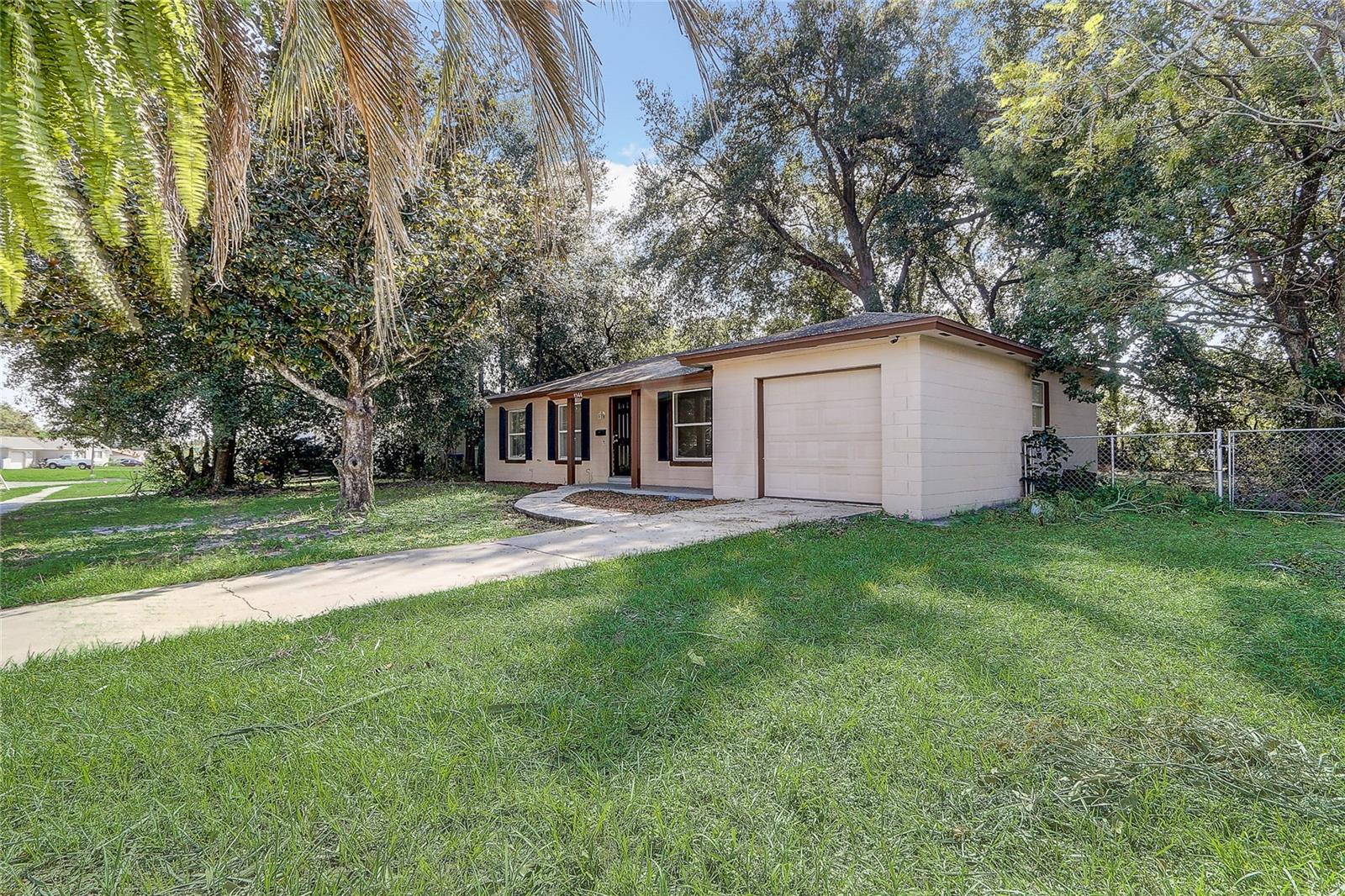 4566 CHATEAU RD, ORLANDO, FL, 32808
