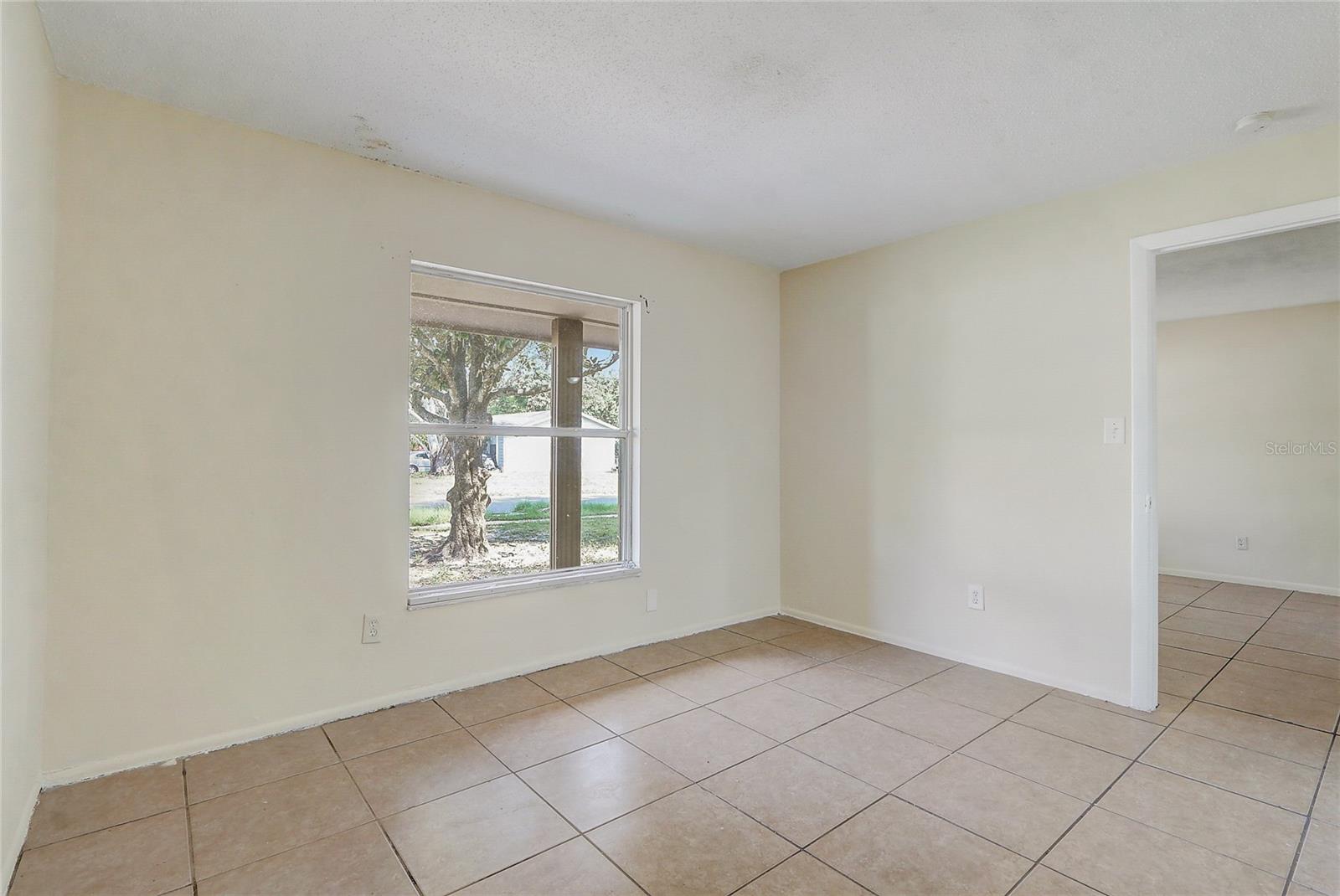4566 CHATEAU RD, ORLANDO, FL, 32808