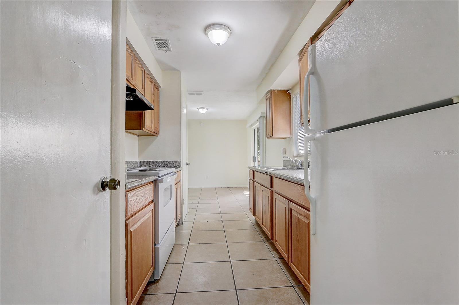 4566 CHATEAU RD, ORLANDO, FL, 32808
