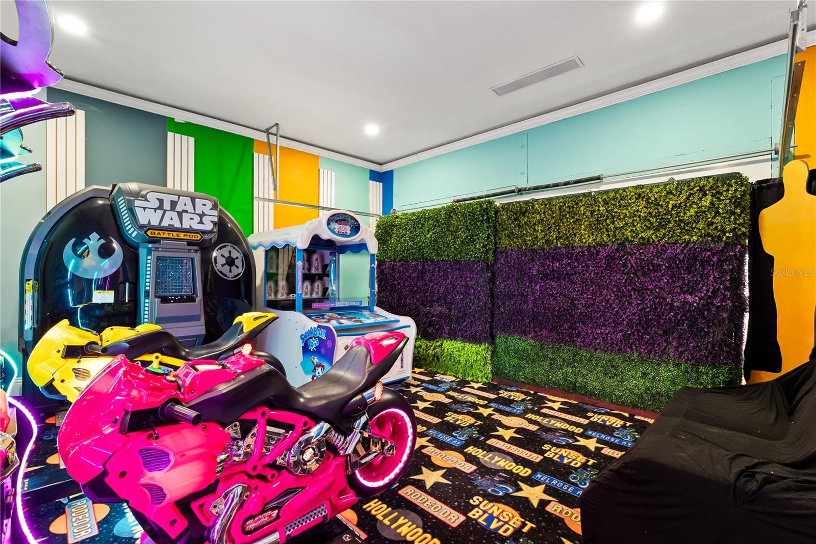 FANTASY ISLAND RESORT, DAVENPORT, FL, 33896