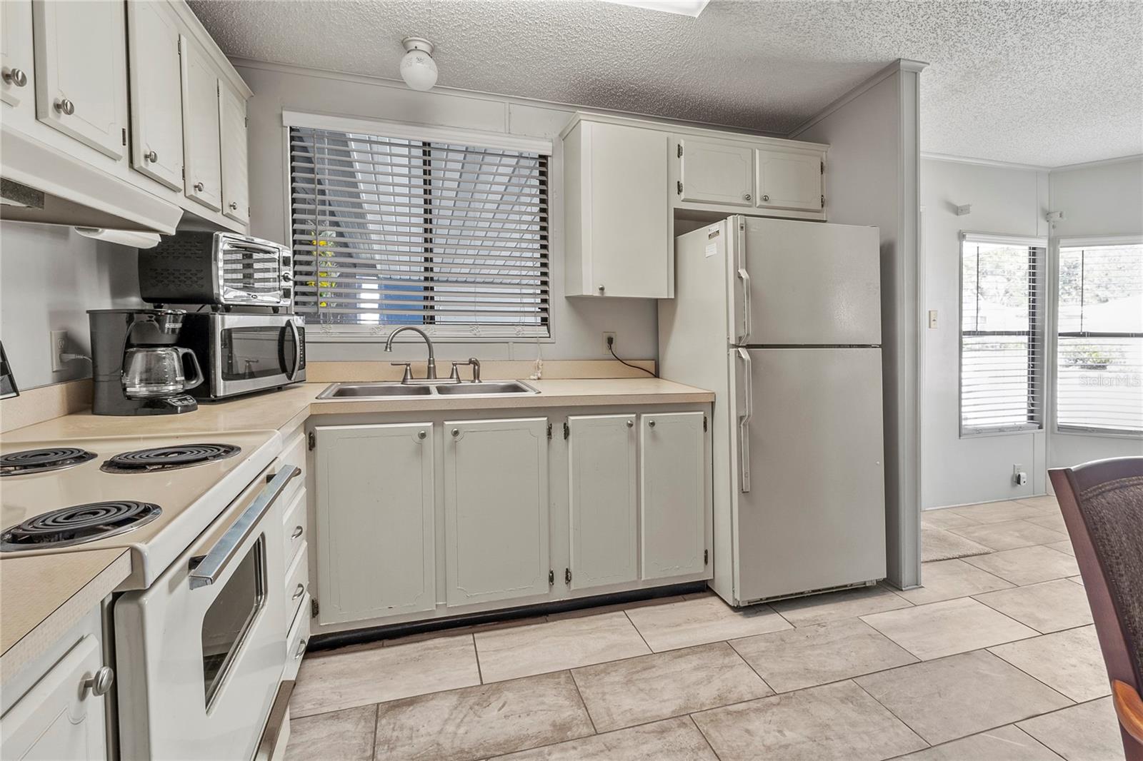 24 MEADOWLARK CIR, ELLENTON, FL, 34222