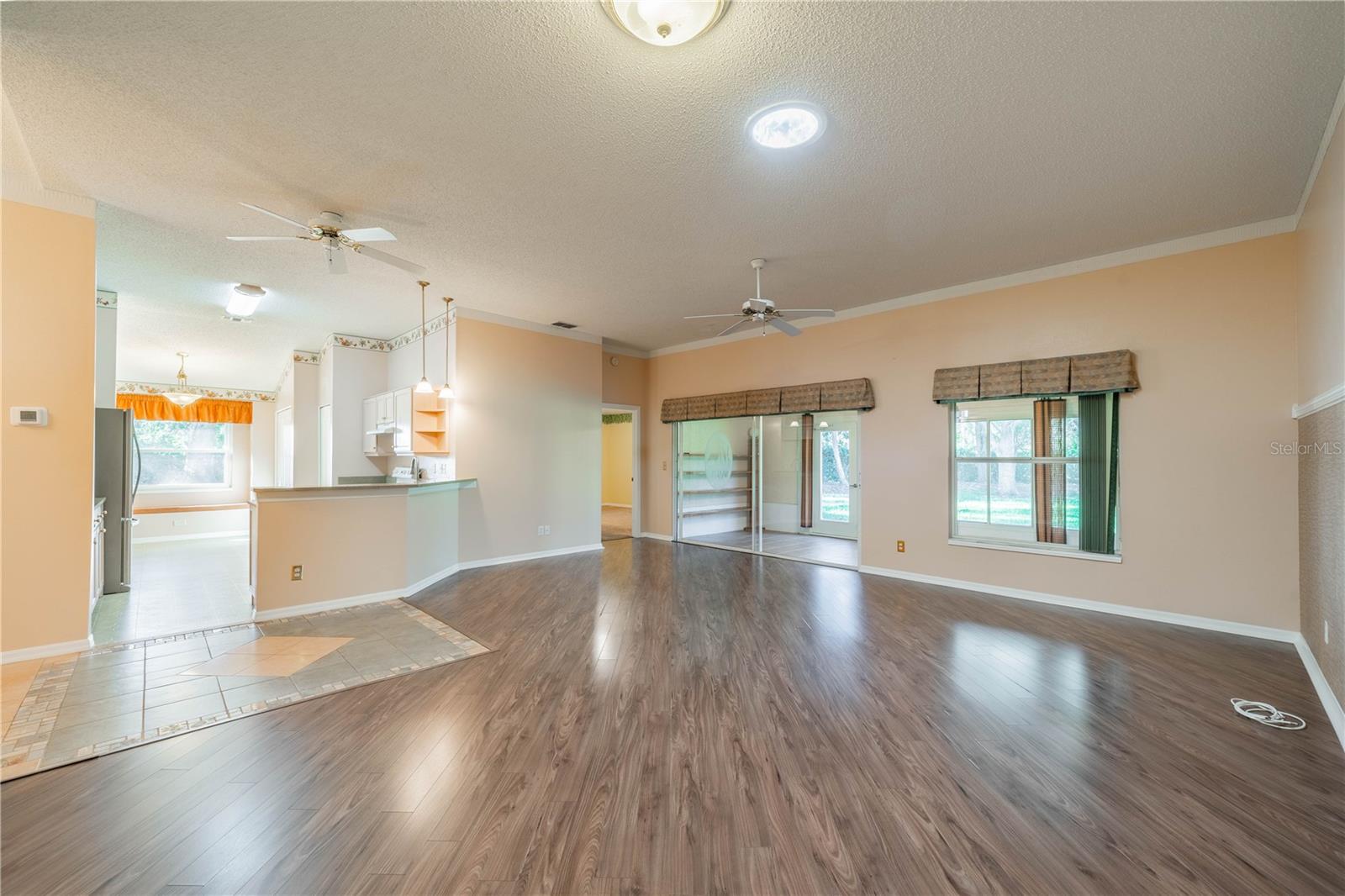 988 VILLEROY GREENS DR, SUN CITY CENTER, FL, 33573