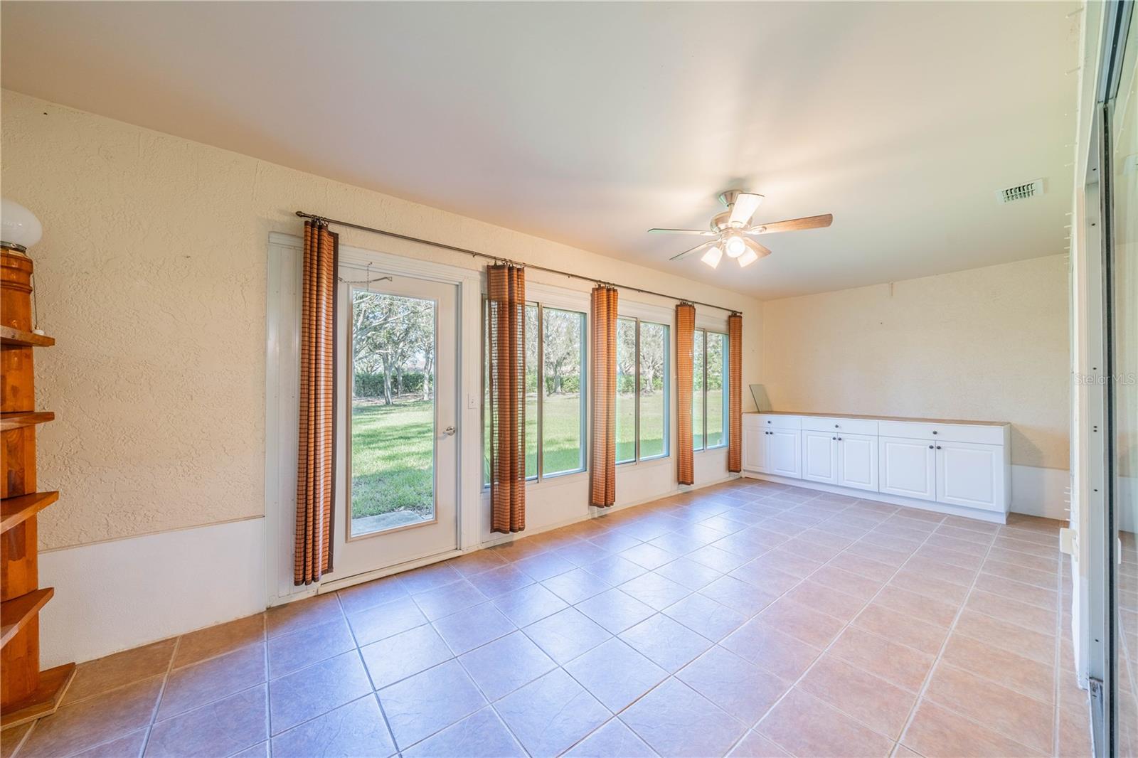 988 VILLEROY GREENS DR, SUN CITY CENTER, FL, 33573
