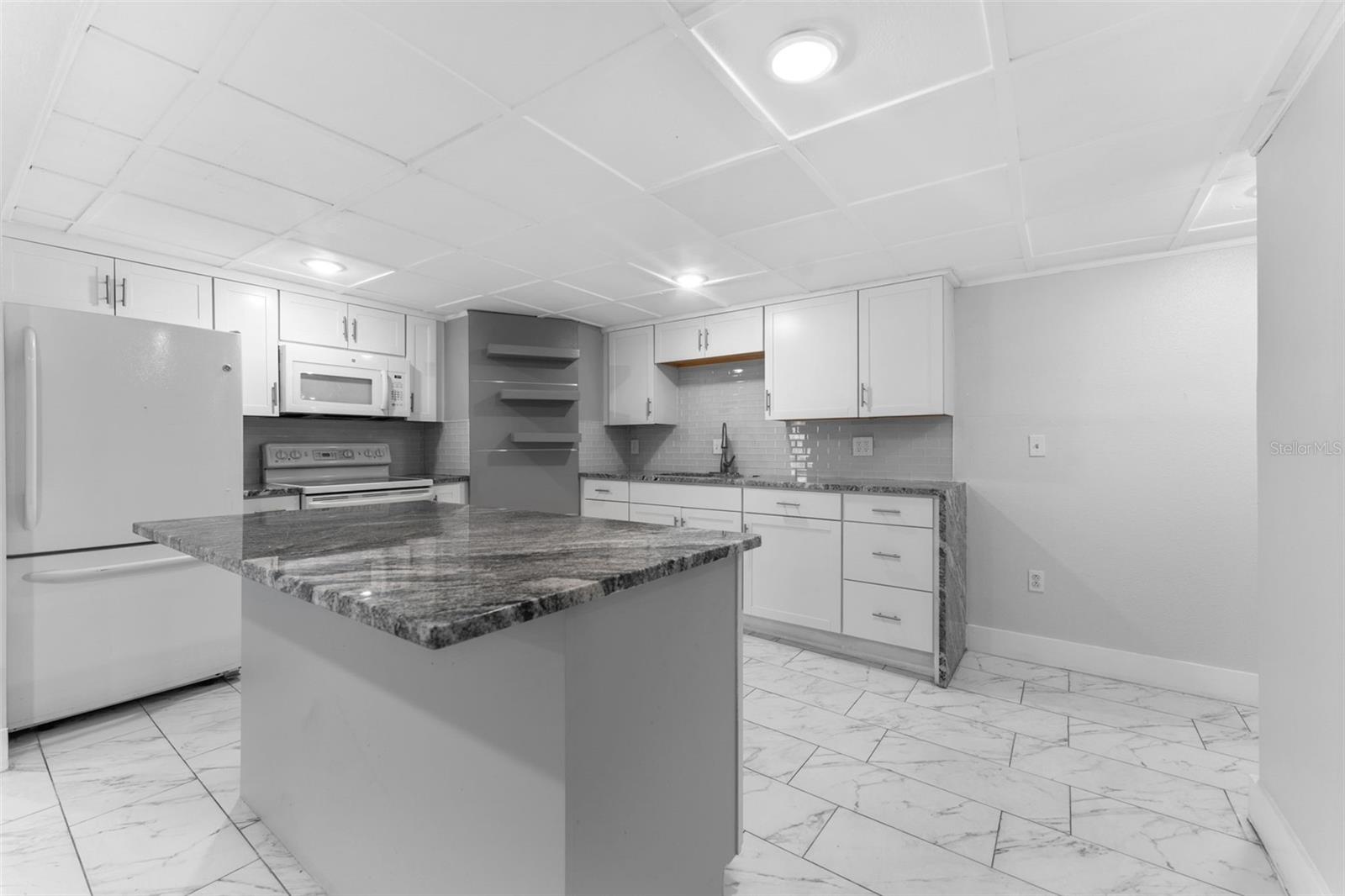 7513 N CORTEZ ST #2, TAMPA, FL, 33614