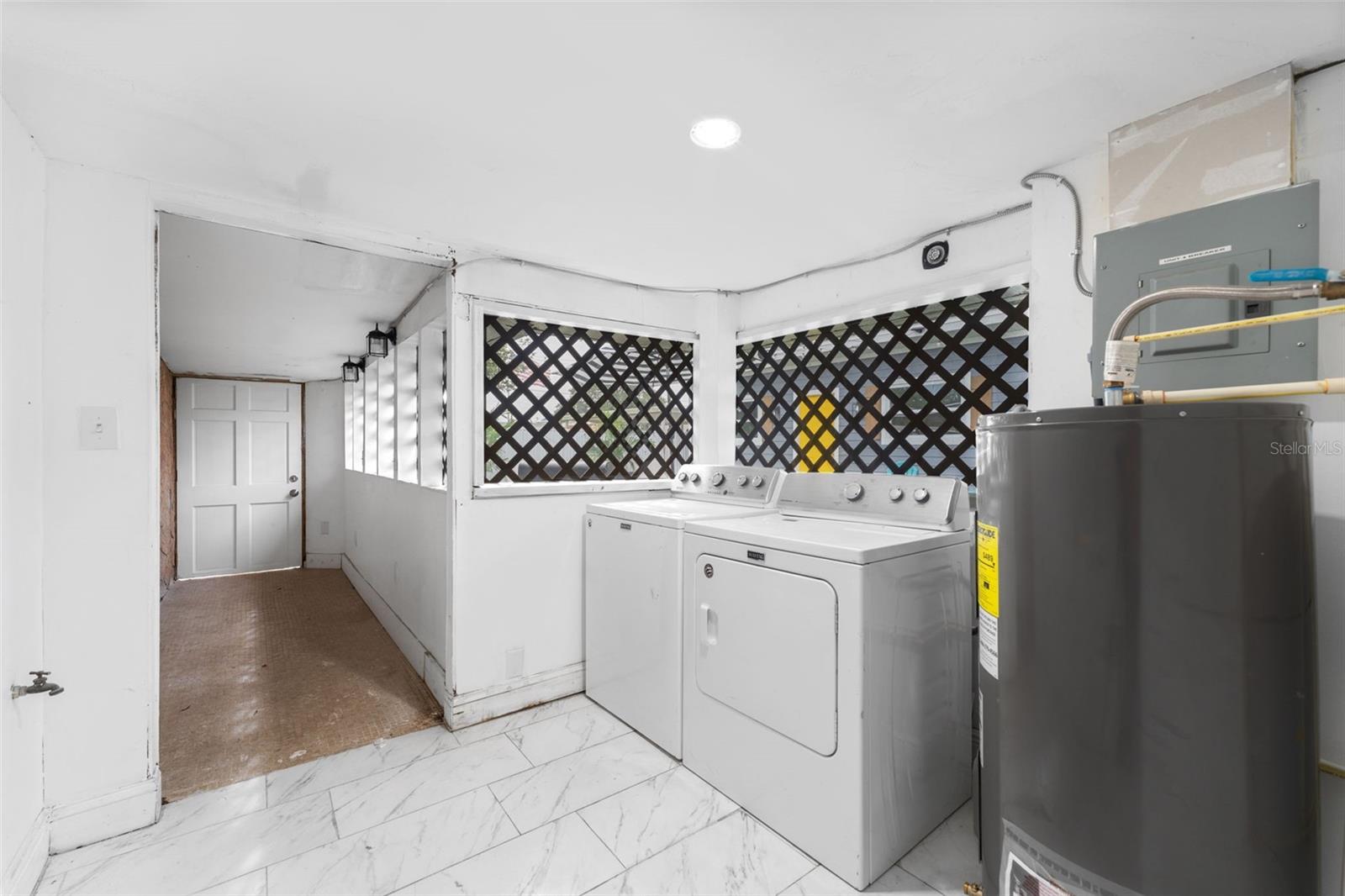 7513 N CORTEZ ST #2, TAMPA, FL, 33614