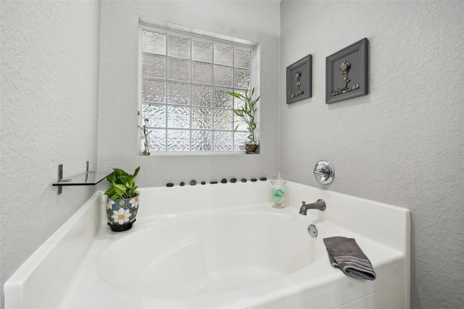 31093 SATINLEAF RUN, BROOKSVILLE, FL, 34602
