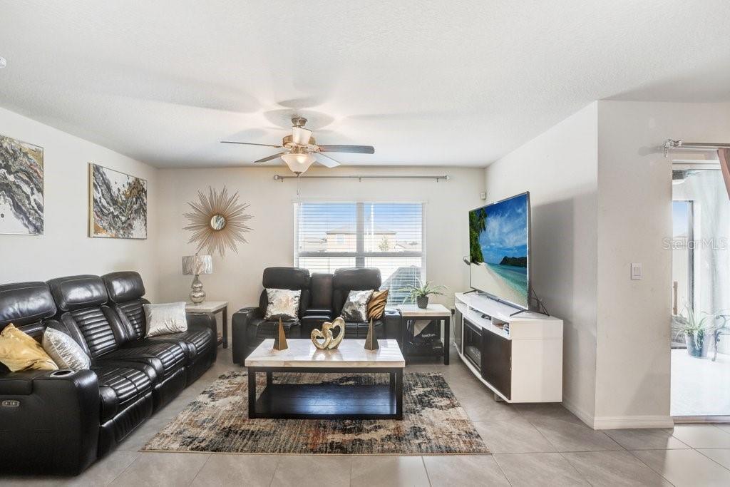 5420 SALT PLAINS CT, WIMAUMA, FL, 33598