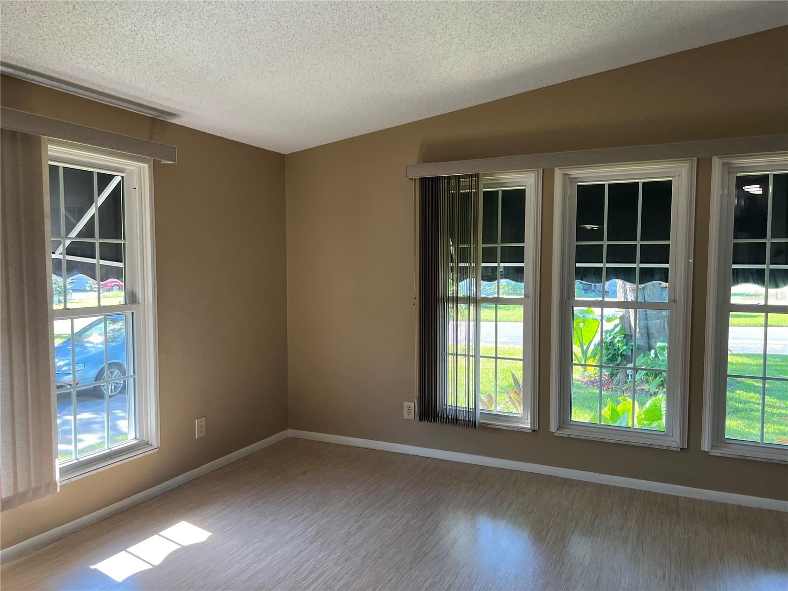 711 SAINT ANDREWS BLVD, THE VILLAGES, FL, 32159