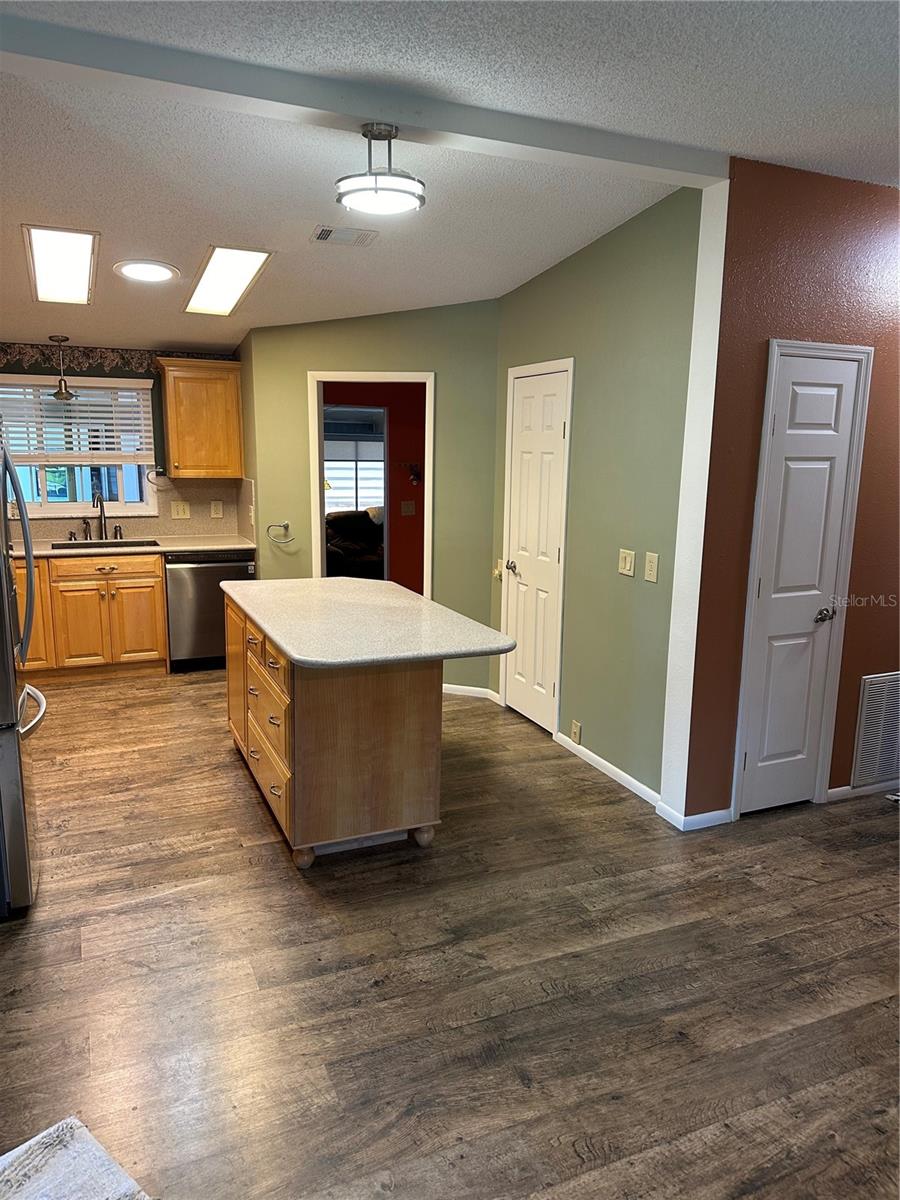 711 SAINT ANDREWS BLVD, THE VILLAGES, FL, 32159