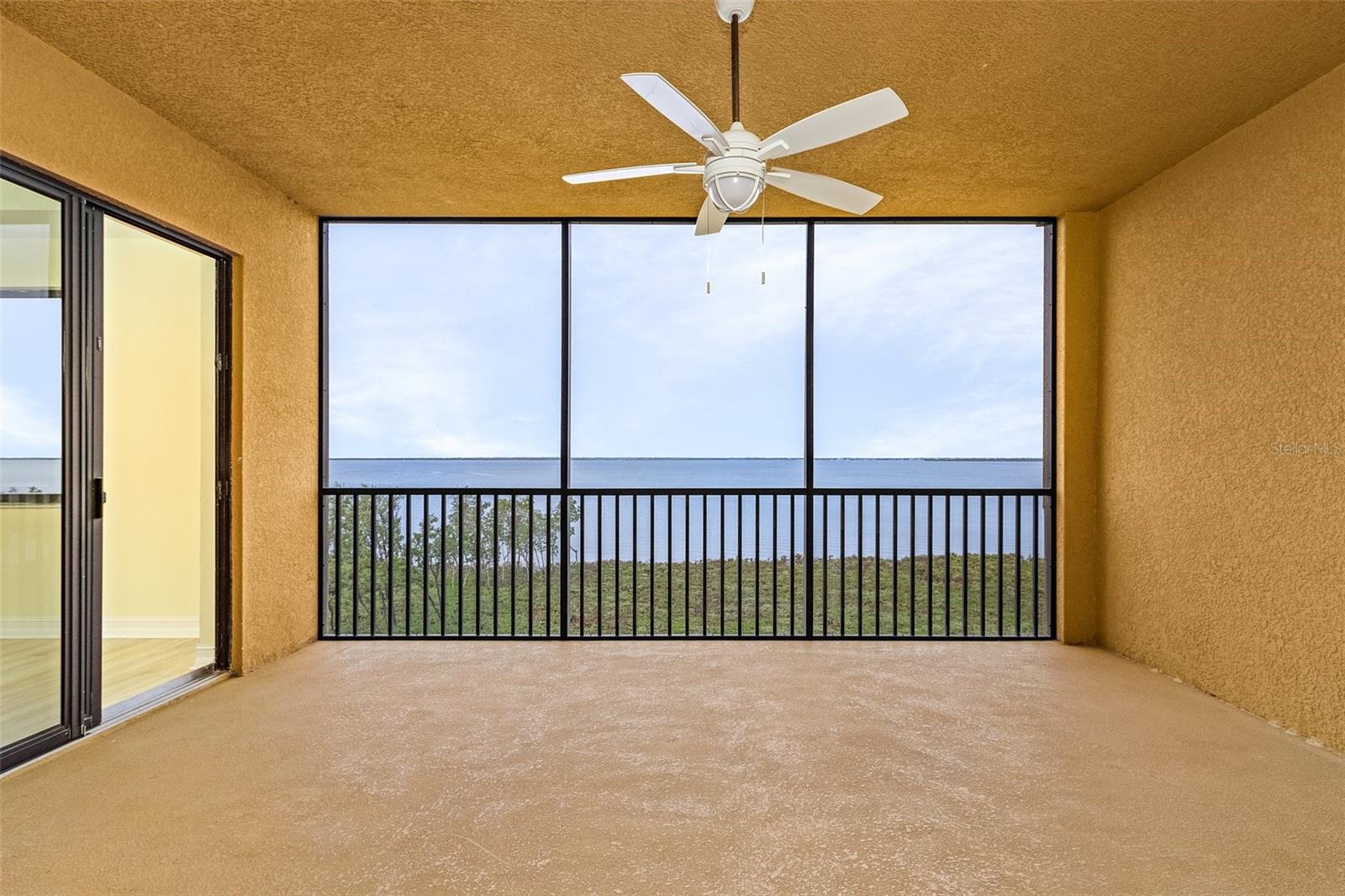 89 VIVANTE BLVD #402, PUNTA GORDA, FL, 33950