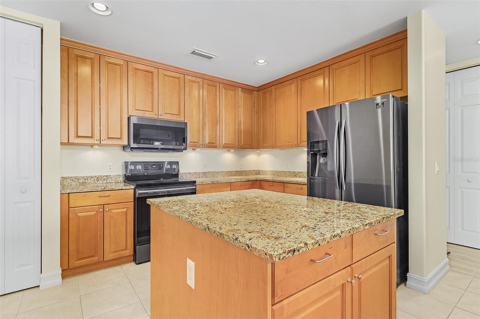 89 VIVANTE BLVD #402, PUNTA GORDA, FL, 33950