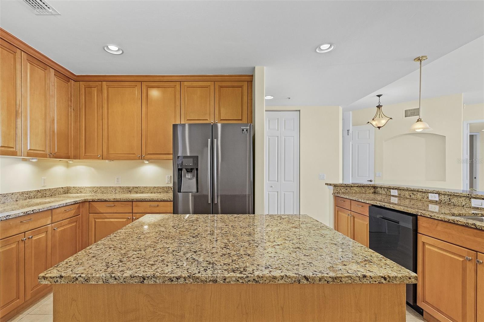 89 VIVANTE BLVD #402, PUNTA GORDA, FL, 33950