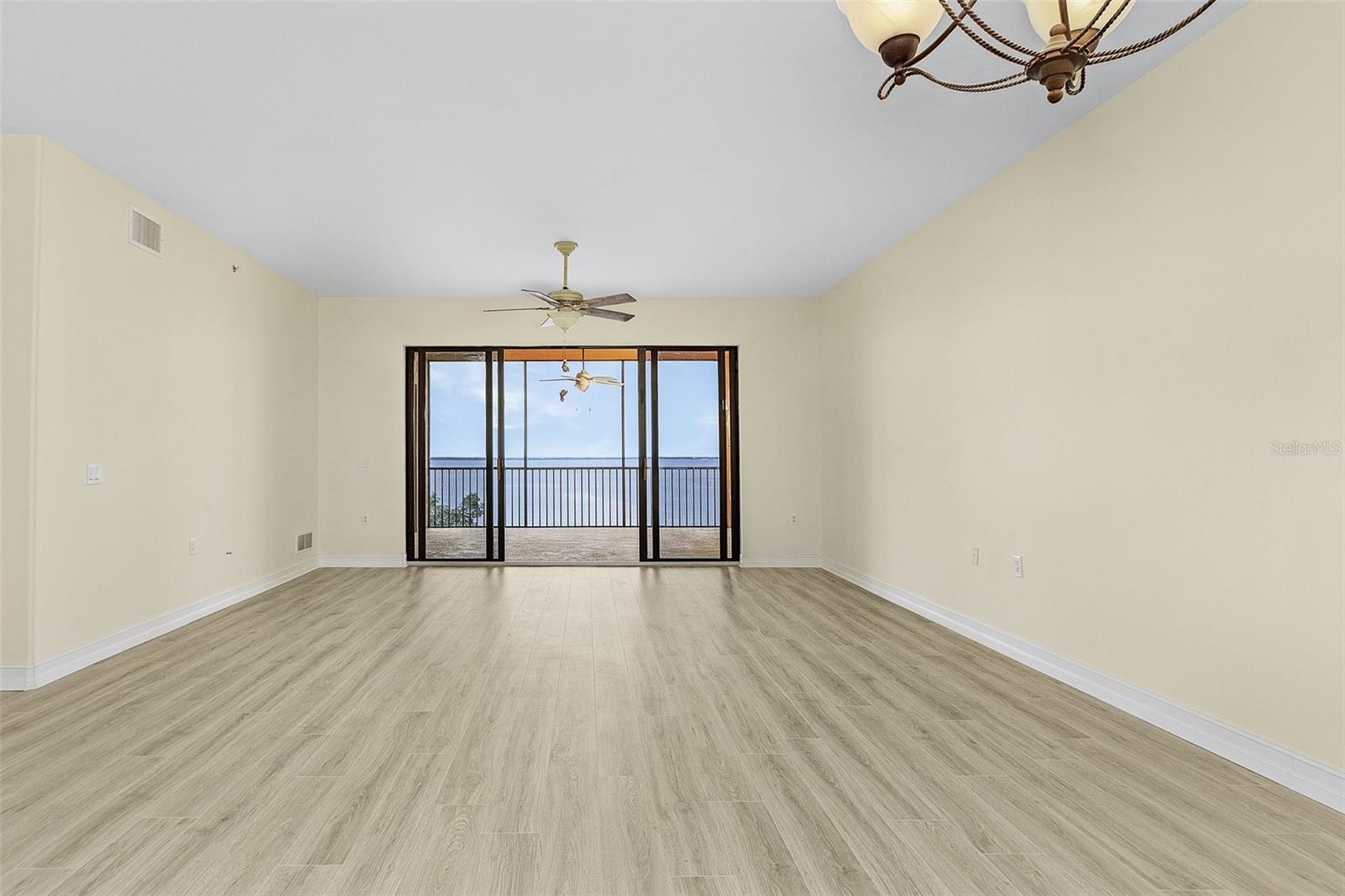89 VIVANTE BLVD #402, PUNTA GORDA, FL, 33950