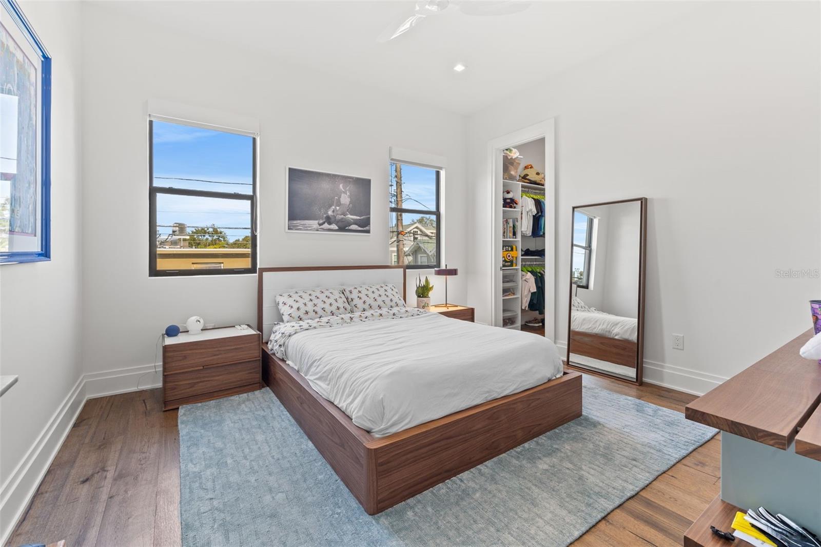 TB8313332 Property Photo