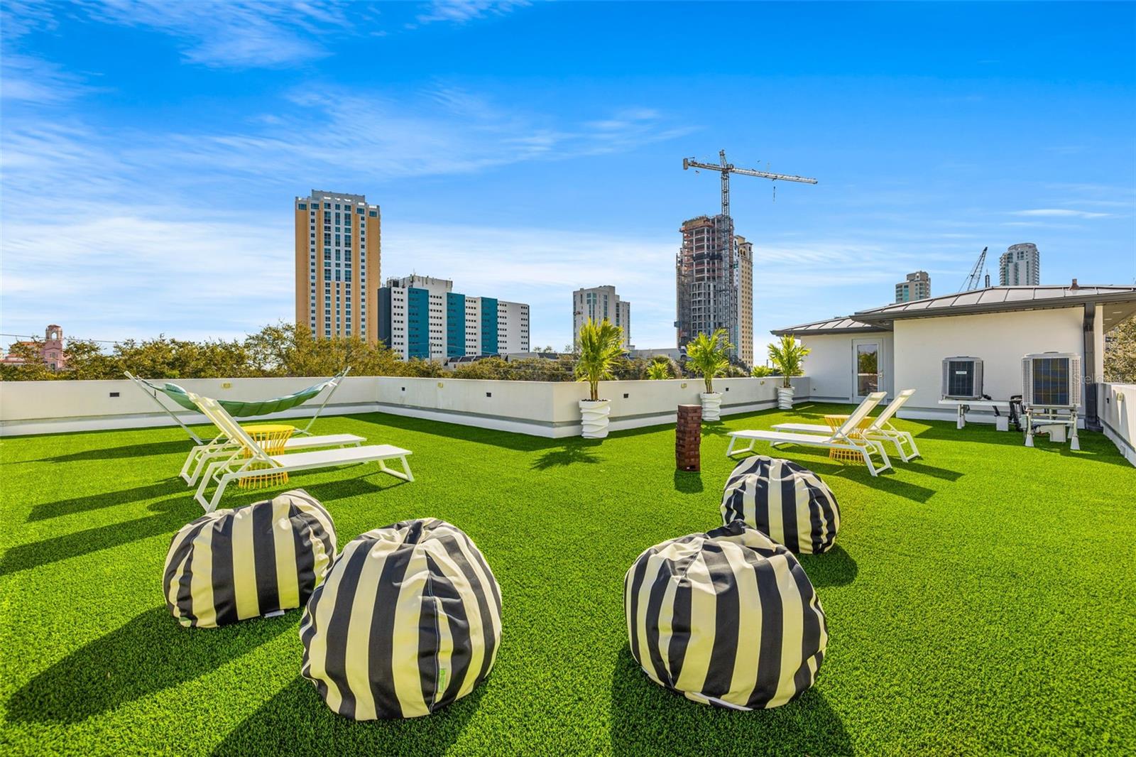 TB8313332 Property Photo