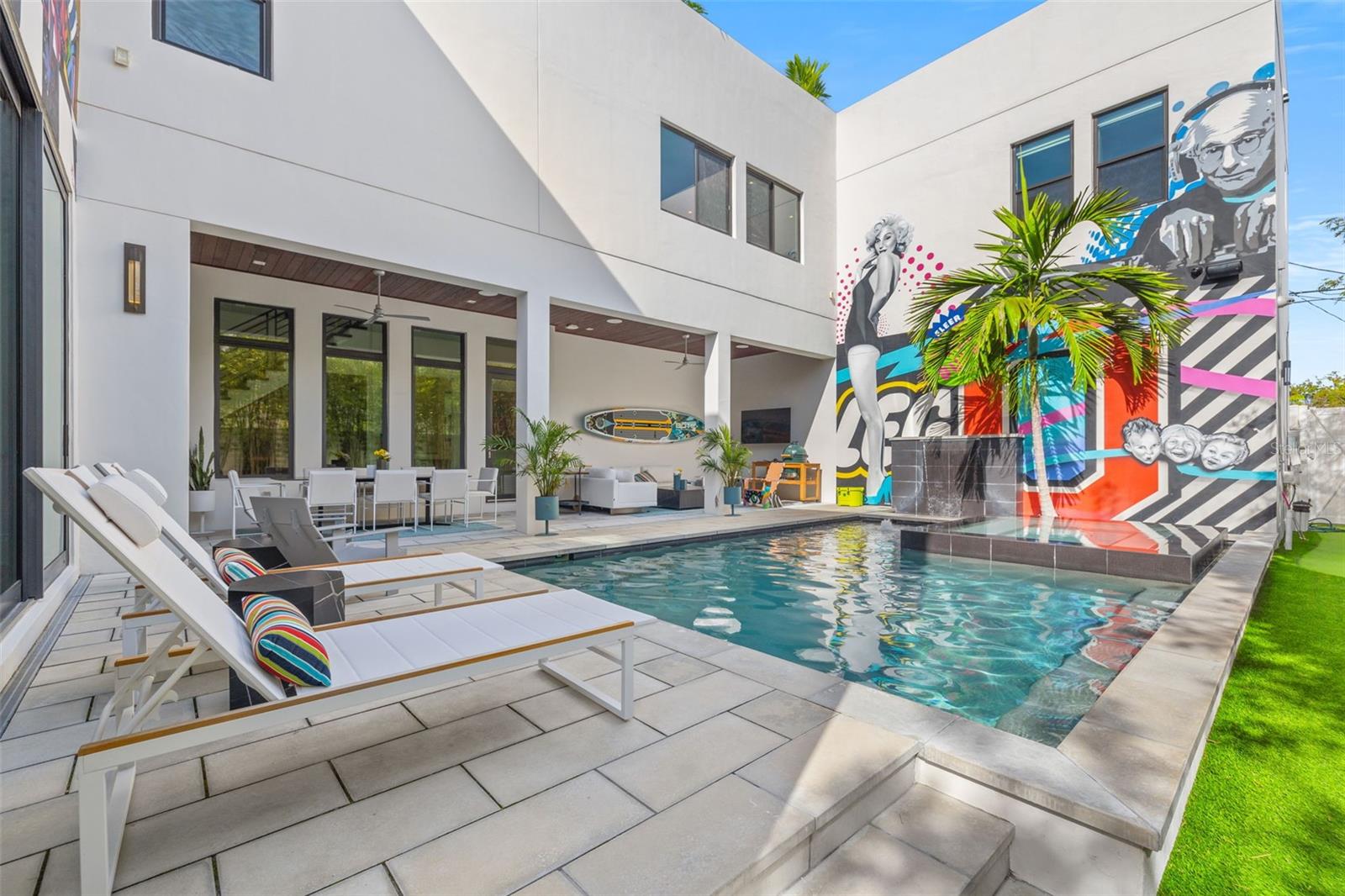 TB8313332 Property Photo