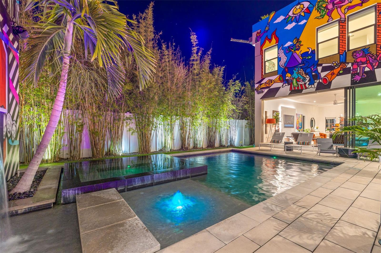 TB8313332 Property Photo