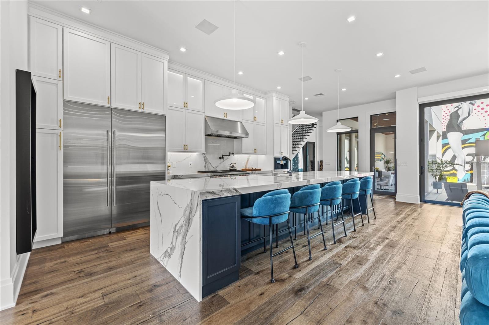 TB8313332 Property Photo