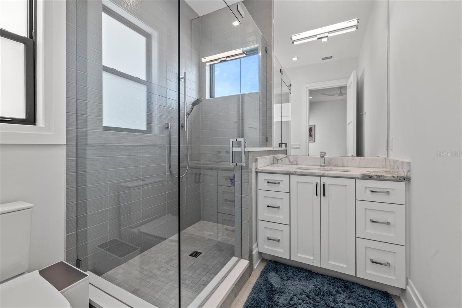 TB8313332 Property Photo